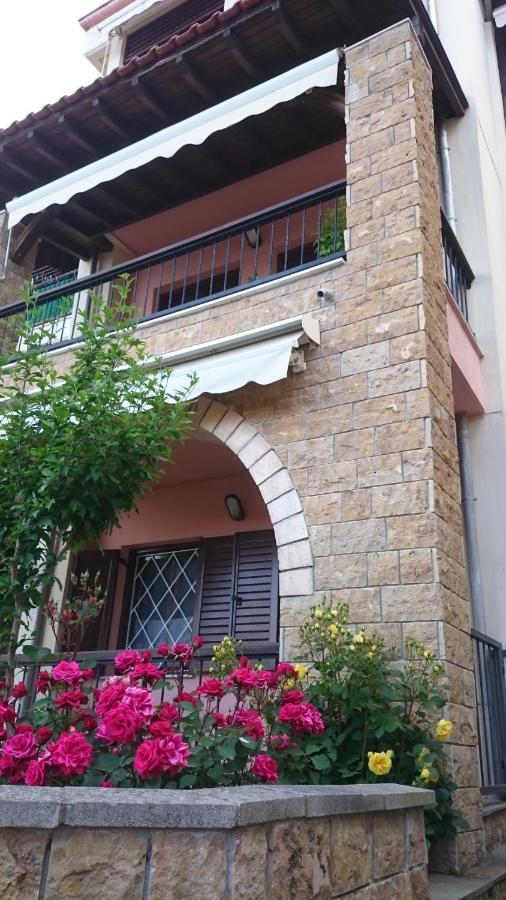 Ferienapartment At Home Ouranoupolis Bagian luar foto