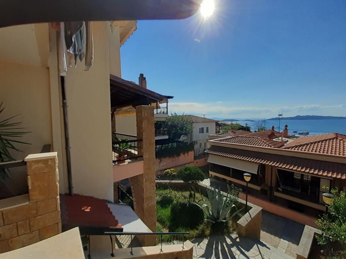 Ferienapartment At Home Ouranoupolis Bagian luar foto